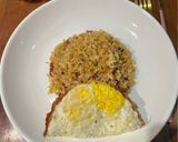 Foto langkah ke 4 dari resep Nasi Goreng Ayam Bawang.