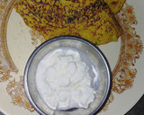 A picture of step 3 of Cucumber chilla.