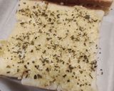Foto langkah ke 3 dari resep Garlic Cheese Toast.