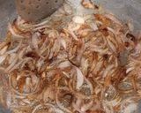 A picture of step 1 of Desi Chicken Pulaao #RefferMuskanAli.