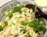 A picture of step 4 of Broccolini and orecchiette with yoghurt and peas.