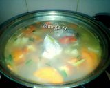 Foto langkah ke 5 dari resep Mpasi Sup kakap zicky/ 11 bulan.