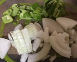 Foto del paso 4 de la receta: Manitas de puerco con tomate