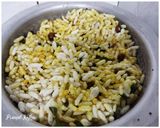 A picture of step 4 of Spicy Murmura Chivda.