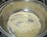 Fehércsokoládés rizspuding, áfonyaszósszal recept fázis 3 fotója