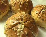 Foto langkah ke 3 dari resep Korean Cheese Garlic Bread 🍞🧀 🧄.