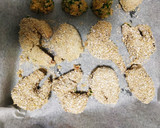Foto del paso 5 de la receta: Pescado al horno con rebozado especial