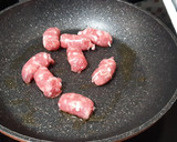 Foto del paso 3 de la receta: Espaguetis con salchichas frescas y verduras