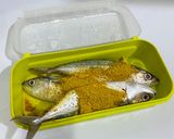 Foto langkah ke 1 dari resep Ikan Kembung Goreng Sambal Matah.
