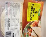 Zöldséges tortilla csirkemellkockákkal, és ráksaláta öntettel recept fázis 5 fotója