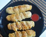 A picture of step 9 of Chicken bread roll.