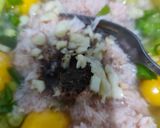 Foto langkah ke 2 dari resep Dadar Telur Kepiting.