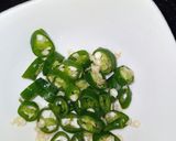 A picture of step 2 of Curry Macaroni.
