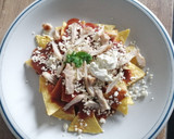 Foto del paso 6 de la receta: Chilaquiles rojos, con o sin pollo