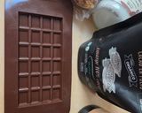 Foto del paso 1 de la receta: Chocolatinas con pasas de uva rubias 🍫 low carb 🍫 sin edulcorante ni refinados
