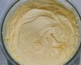 Foto langkah ke 1 dari resep Buttercream Salted Caramel.