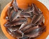 Foto del paso 1 de la receta Boquerones al limón con harina de garbanzo