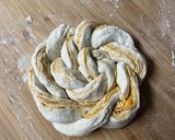Une image de l'étape 6 de Babka salée au pesto Rosso à l’air fryer.