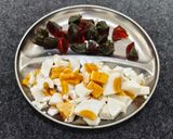 苦瓜炒雙蛋(簡單料理）的食譜步驟2照片