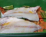 Foto del paso 4 de la receta Dorada al horno con salsa Rouille y verduras asadas