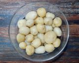 A picture of step 1 of Spicy Bombay Potatoes.