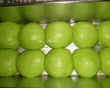 Foto langkah ke 4 dari resep Roti Sobek Pandan Ekonomis "Super Lembut".