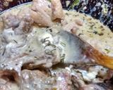 Foto del paso 6 de la receta: Pollo al wok con romero, puerros y mostaza