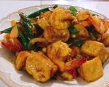 Foto langkah ke 6 dari resep Tumis tahu udang cabe ijo.