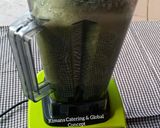 A picture of step 3 of Cucumber ginger drink.