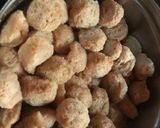A picture of step 1 of Soybean Badi Momos.