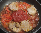 Foto del paso 4 de la receta: Arroz con solomillo de cerdo, chorizo y verduritas.🍚🐖🫑🍅🥕