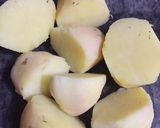 A picture of step 3 of Roasted potatoes.