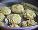 A picture of step 9 of Chicken Momos.