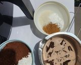 Foto langkah ke 1 dari resep Bolu Coklat Kukus Gluten-free No Mixer.