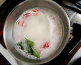 Foto langkah ke 2 dari resep Sayur daun kacang panjang.