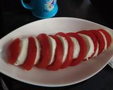 Pomidory z mozzarellą krok przepisu 1 zdjęcie