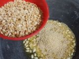 खजूर ड्राय फ्रूट बर्फी (khajur dry fruit barfi recipe in marathi)