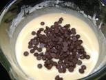 Foto del paso 7 de la receta Pandulcitos de bizcochuelo con chip de chocolate