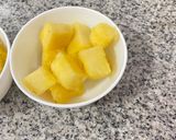 Foto del paso 3 de la receta: Postre piña con merengue 🧁