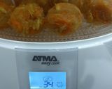 Foto del paso 4 de la receta: Albóndigas de pollo en vaporera