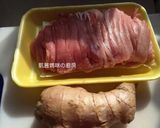 A picture of step 1 of Stir-Fried Pork with Enoki Mushrooms.