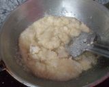সুজি খোয়া লাড্ডু (sooji khoya ladoo recipe in Bengali) রেসিপি ধাপ - 2 ছবি