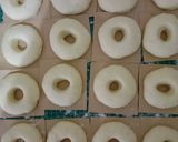 Foto langkah ke 4 dari resep Donat Menul,Soft and Fluffly (Pakai Terigu Segitiga Biru).