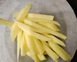 A picture of step 1 of Fries bucket.