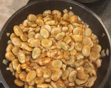 Foto del paso 5 de la receta: Sofrito de habas