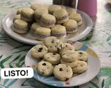 Foto del paso 12 de la receta: Alfajores De Maicena y Galletitas con Chips (Fácil- Económica)