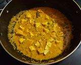 A picture of step 7 of Restaurant Style Matar Paneer.