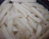 A picture of step 2 of Karai potato fries.