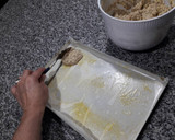 Foto del paso 3 de la receta: Galletas de almendras (sin tacc, sin azúcar, sin lactosa)