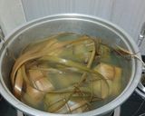 Foto langkah ke 3 dari resep Ketupat Hemat Gas Metode 5.30.7.